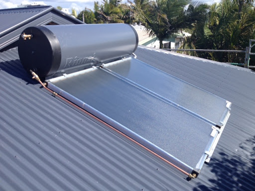 Trade solar hot water system plonk on services